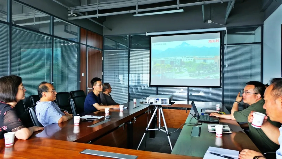 派瑞領導一行蒞臨西馳電氣總部參觀指導(圖1) 派瑞領導一行蒞臨西馳電氣總部參觀指導(圖1)