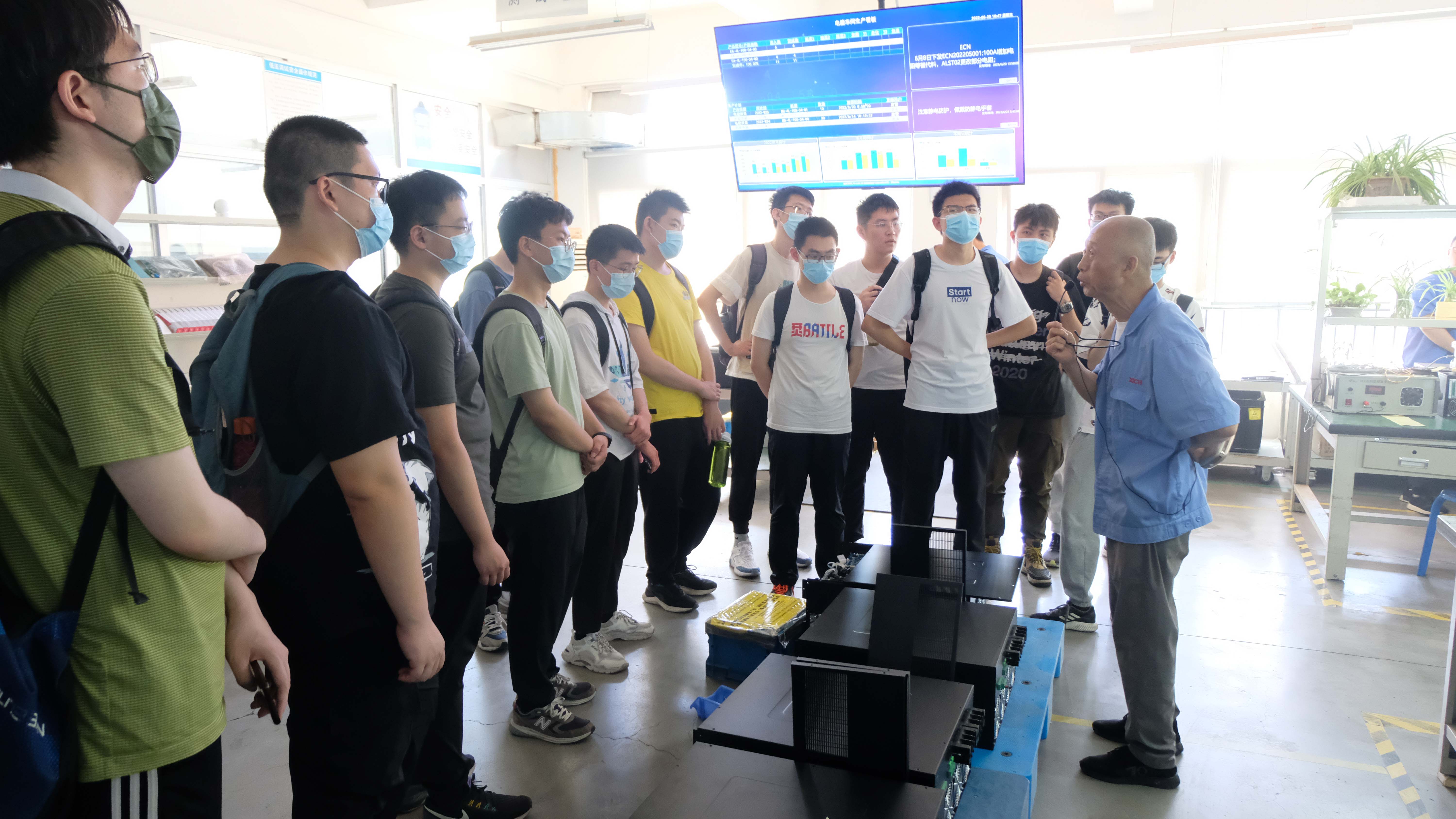 實習實訓(xùn)助就業(yè)，校企合作促發(fā)展(圖1)